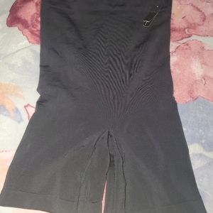SKIMS Bonded High Waist Shapewear in Onyx SZ M
